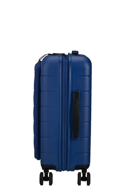 American Tourister  EXTENSIBLE SMART CON BOLSILLO PARA PC- NOVASTREAM 55cm