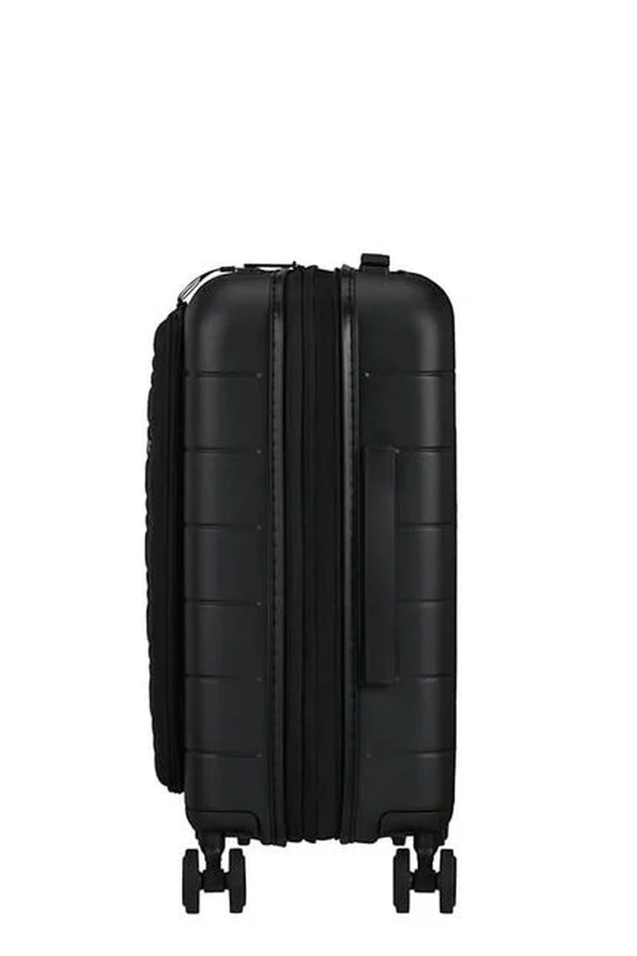 American Tourister  EXTENSIBLE SMART CON BOLSILLO PARA PC- NOVASTREAM 55cm