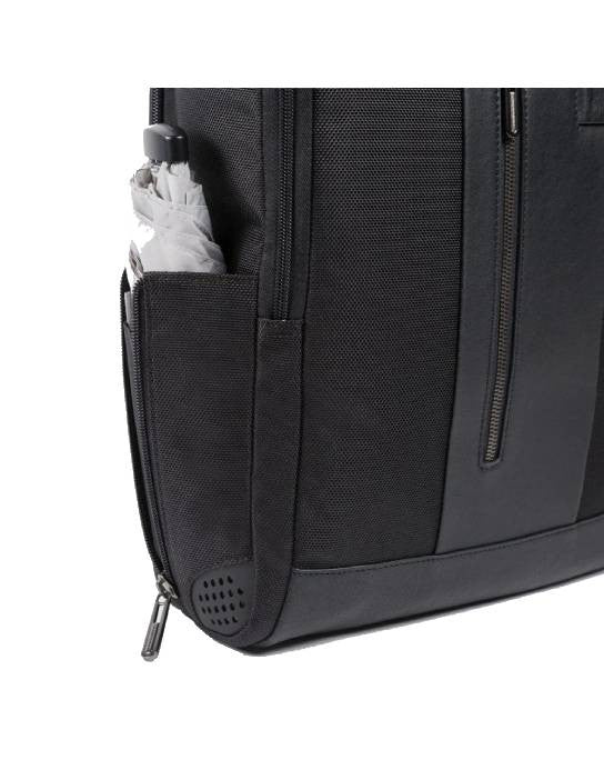 PIQUADRO MOCHILA PORTA ORDENADOR 15.6” Y PORTA IPAD® EN TEJIDO RECICLADO BRIEF 2