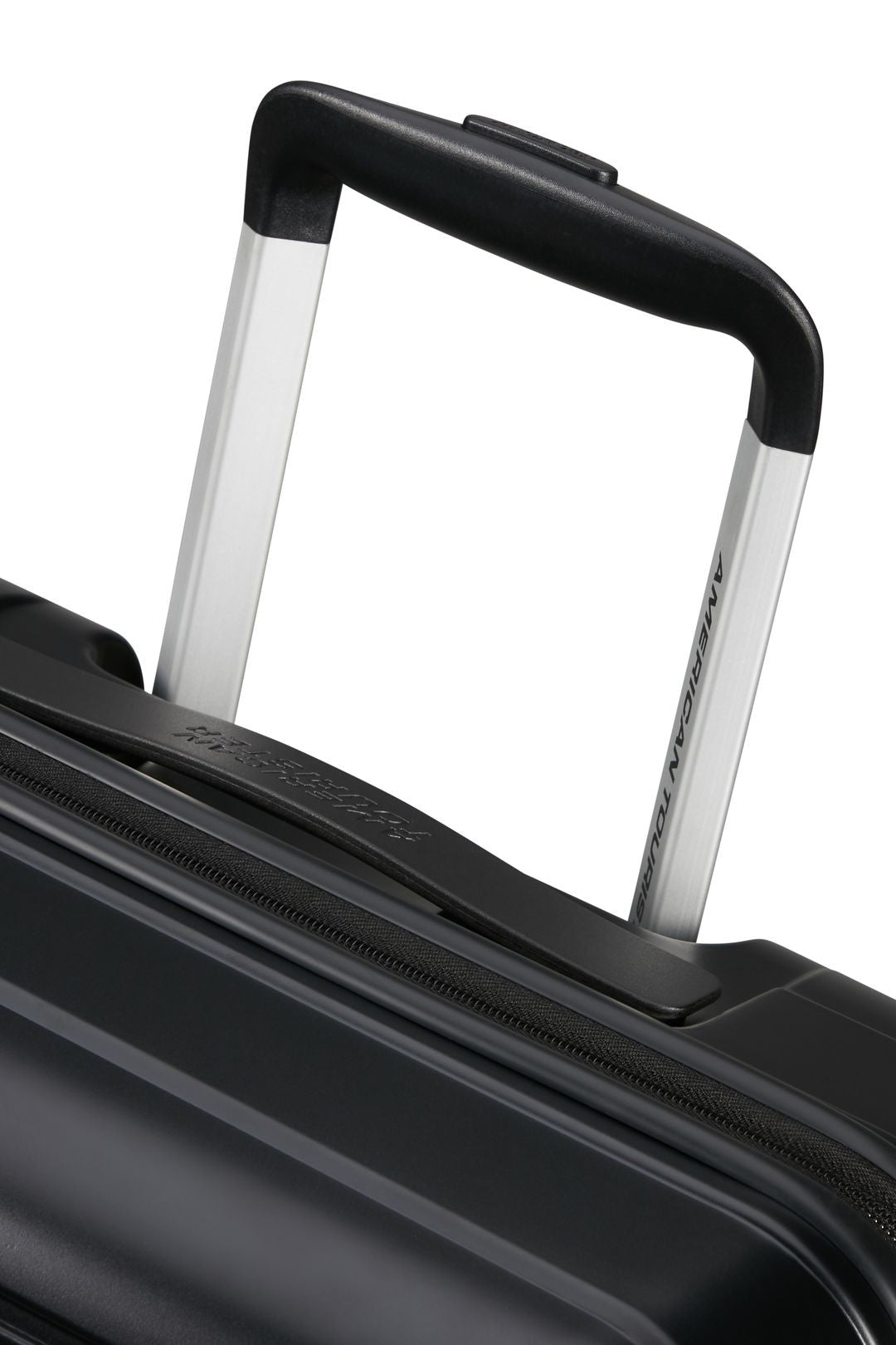 AMERICAN TOURISTER TROLLEY RIGIDO GEOPOP 67CM