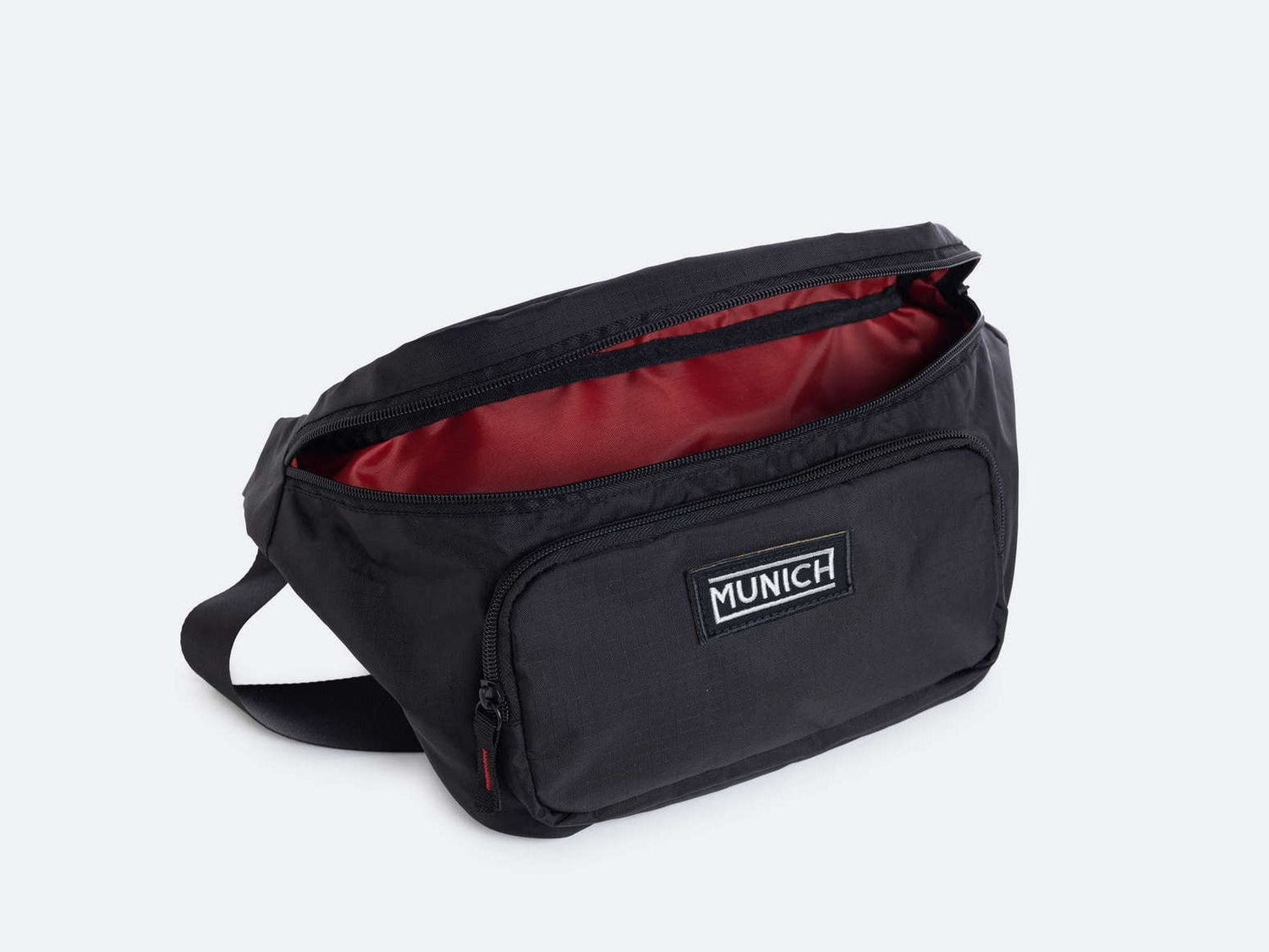 MUNICH EMPOWER FANNYPACK BLACK