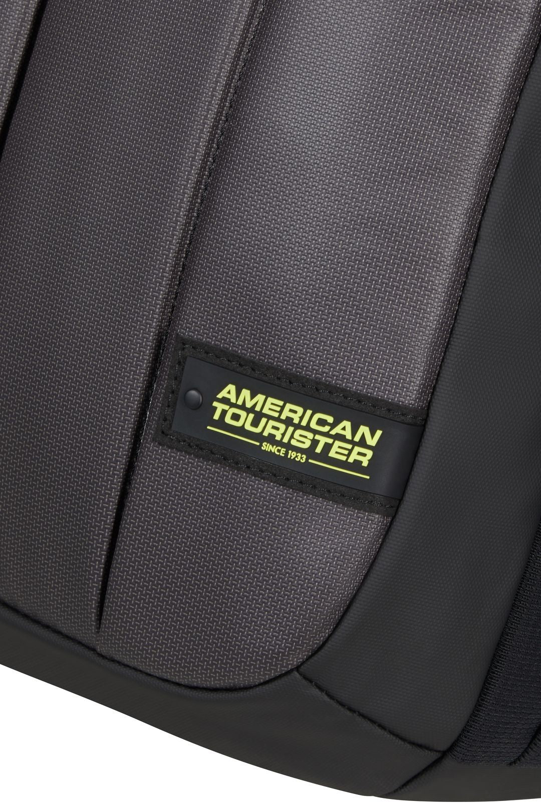 AMERICAN TOURISTER MOCHILA STREETHERO LMTD 15.6"