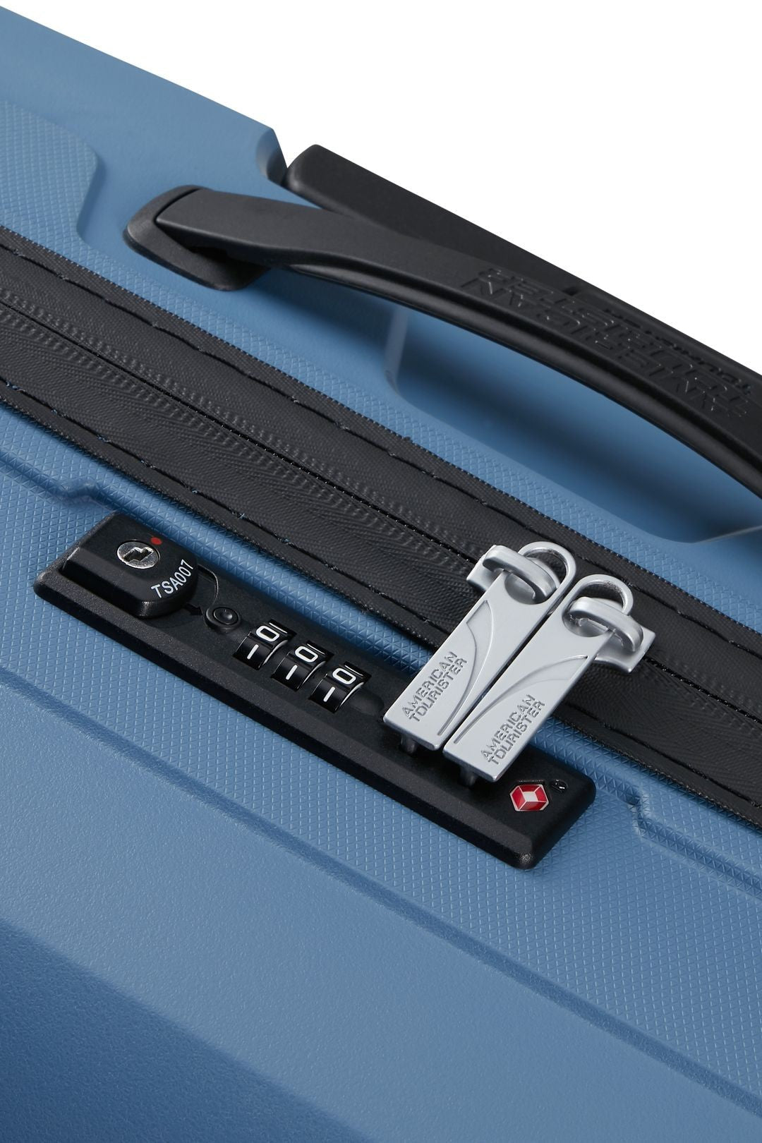 Airconic de American Tourister  Spinner Talla Mediana