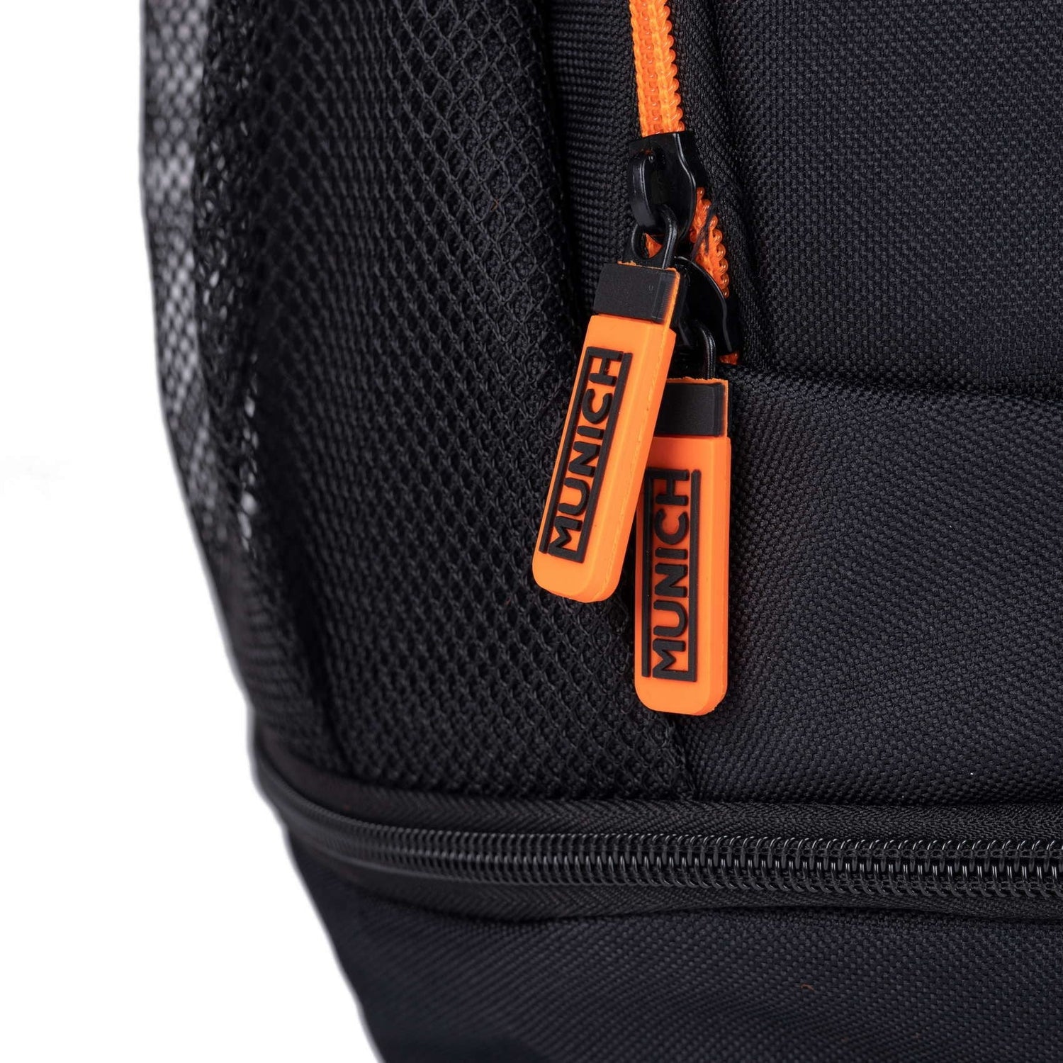 MUNICH MOCHILA TEAM SPORTS BLACK & ORANGE