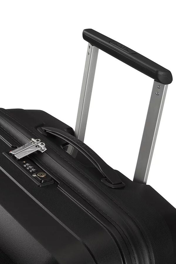 Airconic de American Tourister  Spinner Talla Mediana