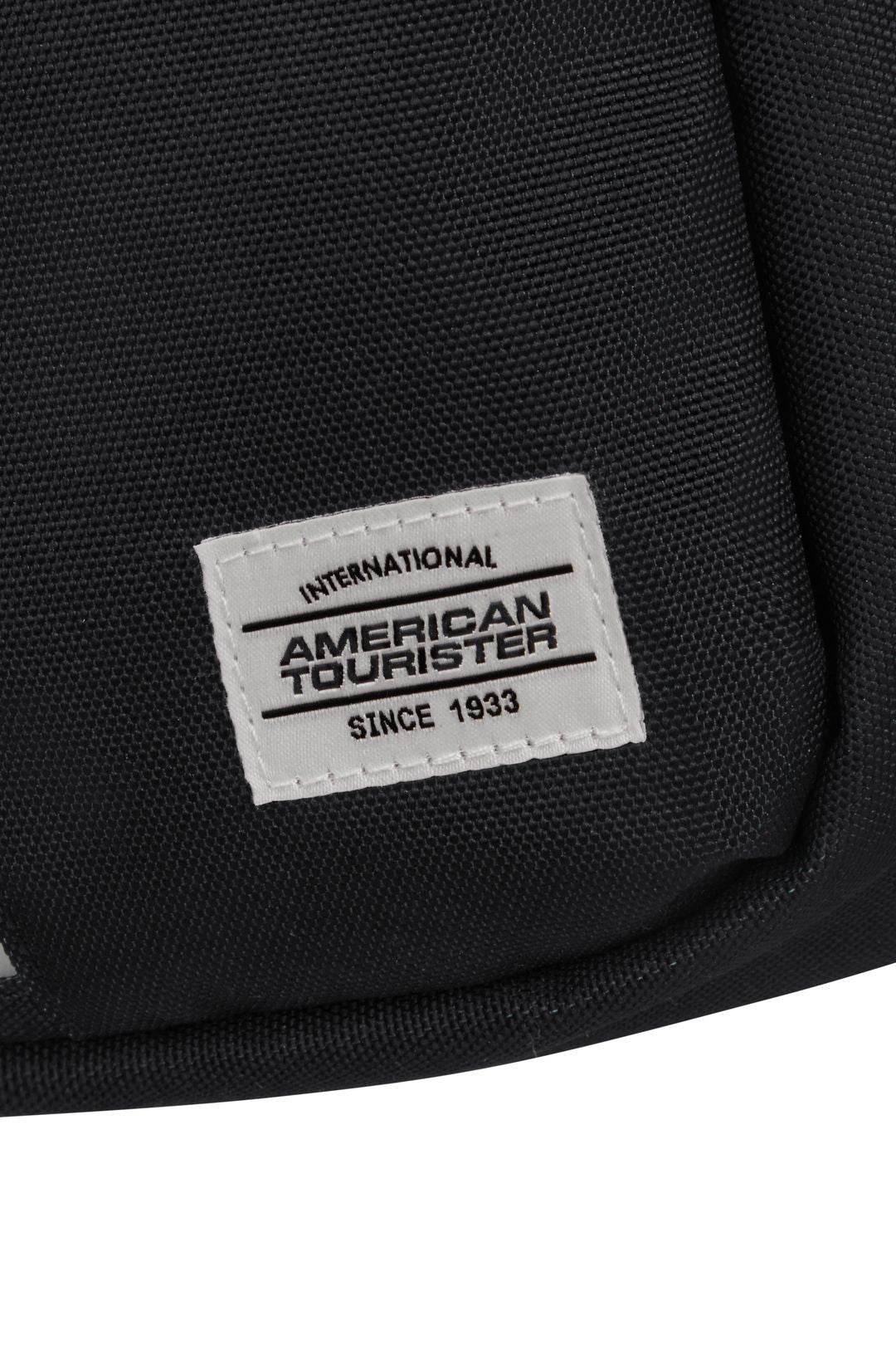 AMERICAN TOURISTER SLING BAG ZIP BRIGHTUP