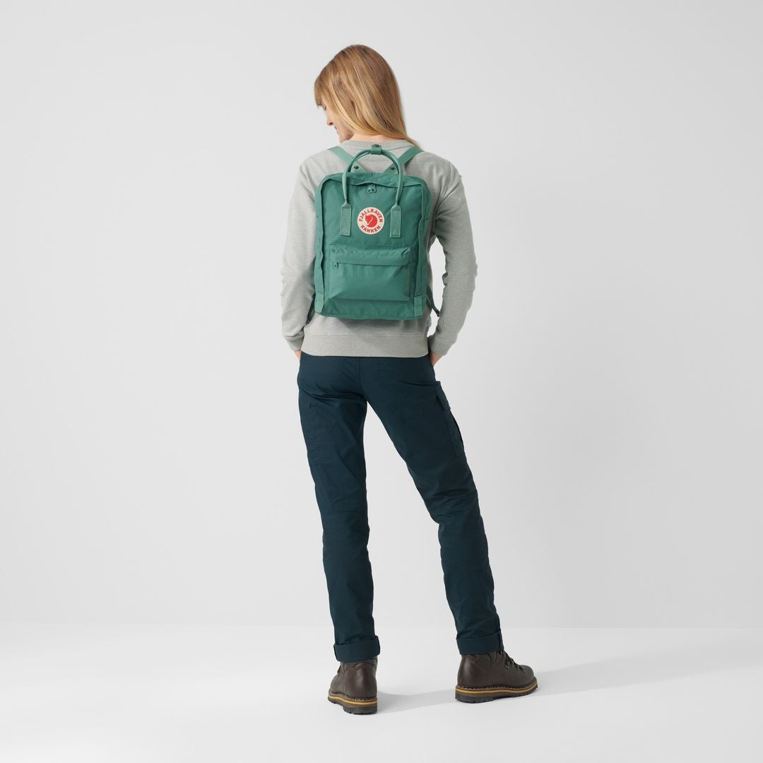 KÄNKEN MOCHILA CLASICA DE FJALLRAVEN Peach Sand