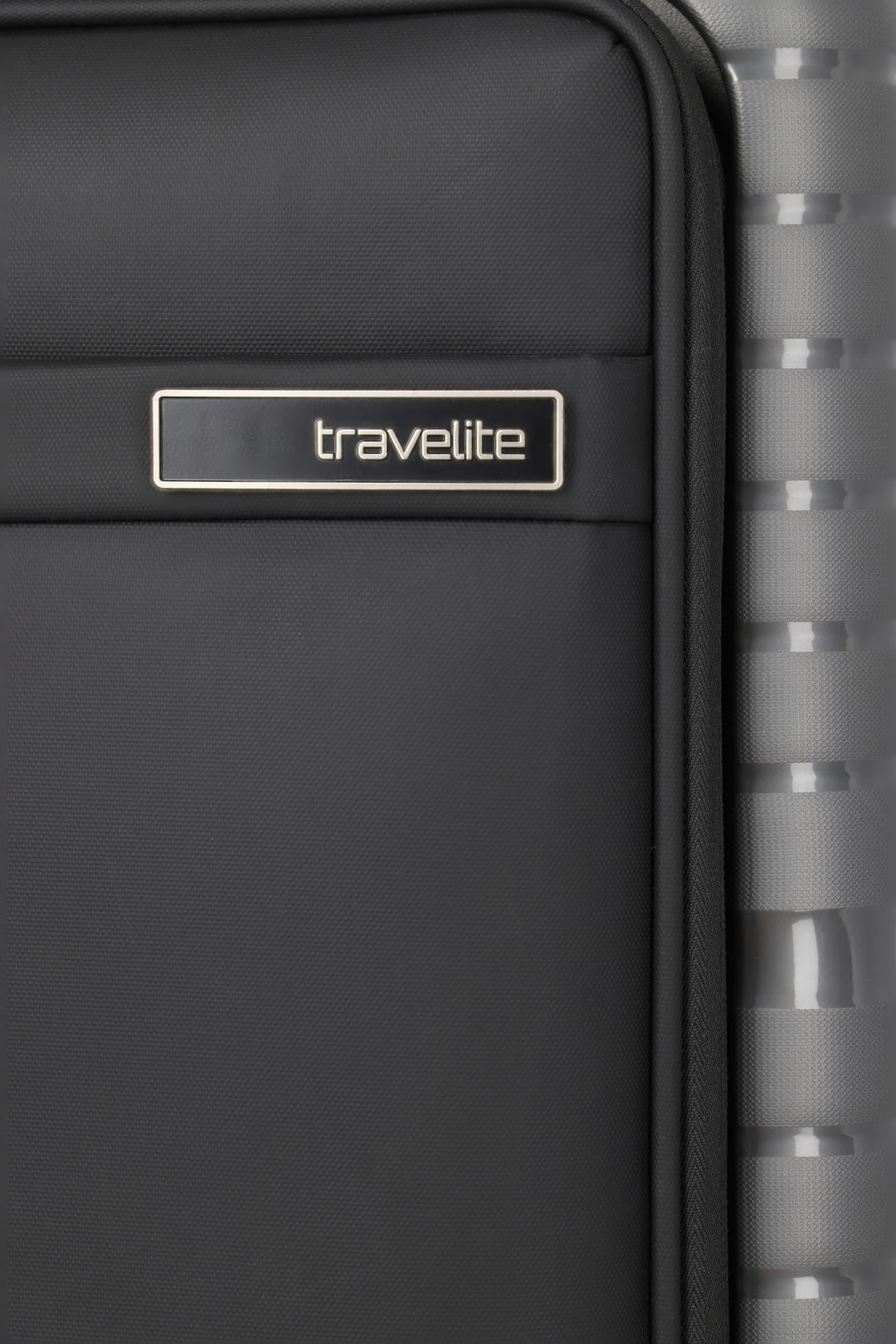 TRAVELITE MALETA DE CABINA CON BOLSILLO PARA PC TRIENT